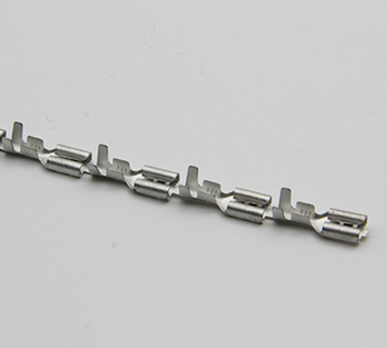 聯(lián)系我們-新盛娛樂(lè)游戲公司-13408888125-在線客服電話(huà)微信同步